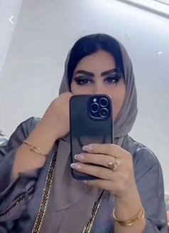 KHOLOD - escort in Muscat Photo 12 of 14