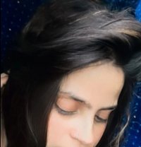 Himanshi independent Girl Cam & Realmeet - escort in Bangalore