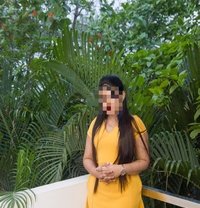 Khusbu - escort in Bangalore Photo 1 of 5