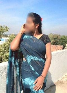 Khusbu Webcam and Reel Meeting - escort in Mumbai Photo 4 of 4