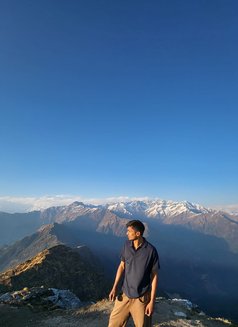 Khushaal Srivastava - Male escort in New Delhi Photo 5 of 10