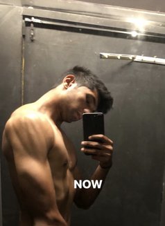 Khushaal Srivastava - Male escort in New Delhi Photo 10 of 10