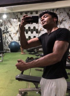 Khushaal Srivastava - Male escort in New Delhi Photo 10 of 10