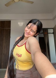 Khushboo - escort in Kolkata Photo 1 of 4