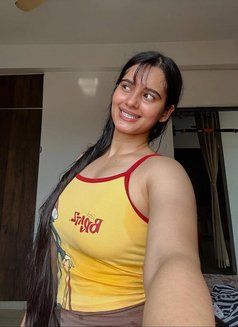 Khushboo - escort in Kolkata Photo 2 of 4