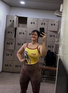 Khushboo - escort in Kolkata Photo 3 of 4