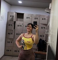 Khushboo - escort in Kolkata