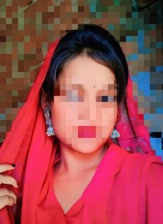 Khushbu Available for Cam and Meet - escort in Chennai Photo 1 of 2