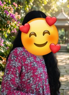 Khushi Cam and Real Meet - escort in Kolkata Photo 2 of 2