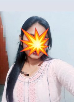 ꧁Khushi꧂ 𓊈Cam & Meet Show𓊉 - puta in Chennai Photo 1 of 1