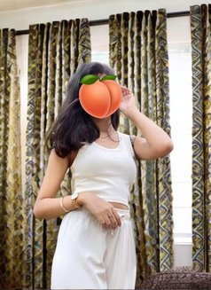Amisha (Cam N Meet) - puta in New Delhi Photo 3 of 8