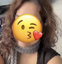 Khushi(cam/realmeet) - escort in New Delhi Photo 6 of 7