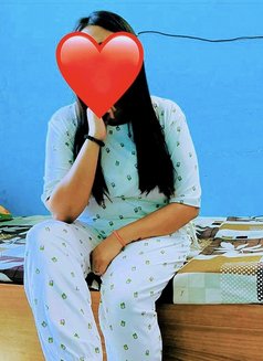 Khushi(cam/realmeet) - escort in New Delhi Photo 7 of 7