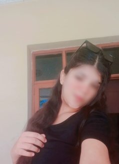 I'm a college girl cam show - escort in Kolkata Photo 1 of 4