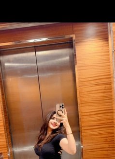 KHUSH CASH PAYMENT PREMIUM GENUINE SERVI - escort in Mumbai Photo 1 of 4