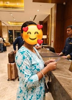 🥂 SIMRAN LIVE CAM AND PRIVATELY MEET 🥂 - escort in Bangalore Photo 2 of 8