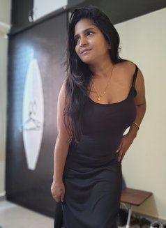 GENUINE SERVICE AVAILABLE IN KOLKATA 🤙 - escort in Kolkata Photo 5 of 14