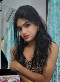 Khushi - Transsexual escort in Hyderabad Photo 2 of 7