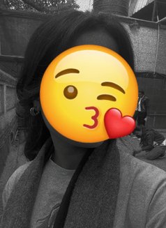 Khushi Independent Cam and meet - escort in Kolkata Photo 3 of 5
