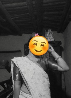 Khushi Independent Cam and meet - escort in Kolkata Photo 5 of 5