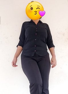 Khushi, Independent Cam Show & Real Meet - escort in Mumbai Photo 1 of 1