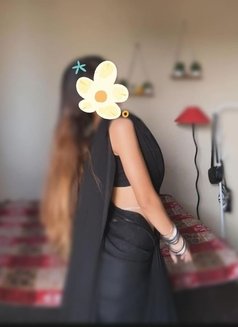 Khushi Independent Escort cam or meeting - puta in Bangalore Photo 2 of 4