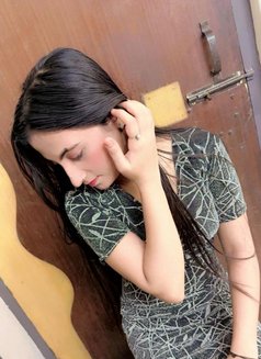 Khushi Independent Girl - escort in Hyderabad Photo 1 of 4