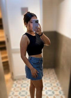 Ruchika independent girl - escort in New Delhi Photo 2 of 6