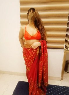 Khushi (Independent Punjaban Housewife) - escort in New Delhi Photo 10 of 16