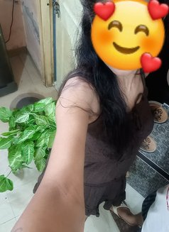 Khushi Independent Real Meet Cam Session - puta in New Delhi Photo 4 of 11