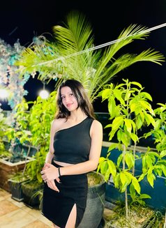 Khushi - escort in Ahmedabad Photo 2 of 3