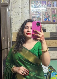 Khushi - puta in Bangalore Photo 1 of 3