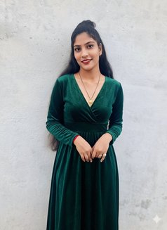 Khushi - escort in Bhopal Photo 3 of 7