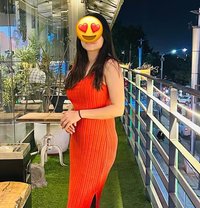 Khushi wab cam - escort in Bangalore Photo 5 of 5