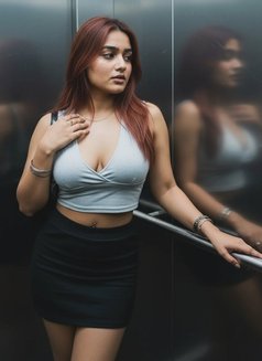 Pallavi - escort in Hyderabad Photo 1 of 5