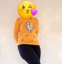 Khushi - escort in Mumbai Photo 1 of 2