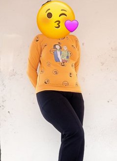 Khushi - escort in Mumbai Photo 1 of 1