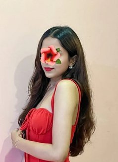 ꧁༒ KHUSHI GFE REAL OR CAM 🦋꧂ - escort in Mumbai Photo 1 of 1