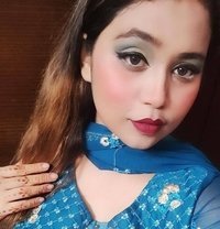Khushi - escort in New Delhi