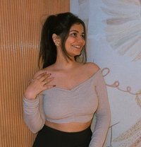 Khushi - escort in New Delhi