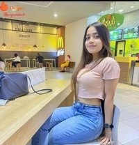 Khushi - escort in New Delhi