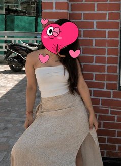 Khushi - escort in Noida Photo 4 of 5