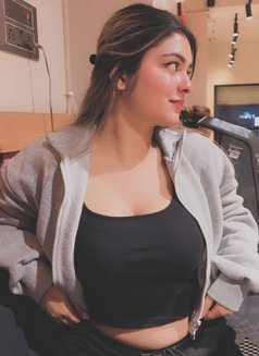 Khushi - escort in Udaipur Photo 2 of 3