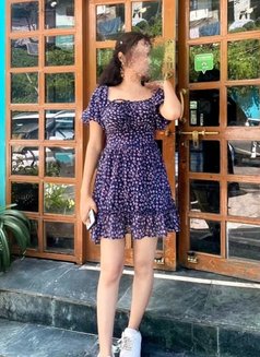 Khushi Joshi Escort Service 24 Hours - escort in Surat Photo 2 of 3