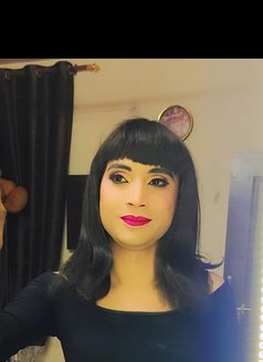 Khushi Khan - Transsexual escort in New Delhi Photo 3 of 4
