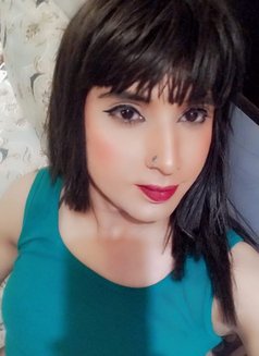 Khushi Khan - Transsexual escort in New Delhi Photo 7 of 7