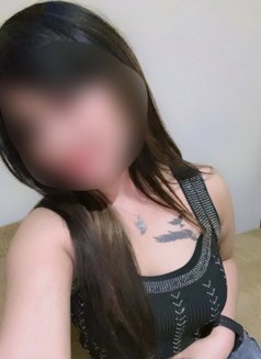 KHUSHI MEET & CAM SHOW - puta in Mumbai Photo 2 of 3