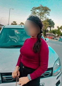 CAM and REAL SERVICE AVAILABLE - puta in Pune Photo 4 of 5