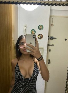 Khushi Real Service in Hyderabad - escort in Hyderabad Photo 3 of 4
