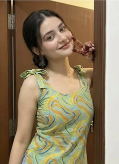 Khushi Roy - escort in Gurgaon Photo 2 of 5